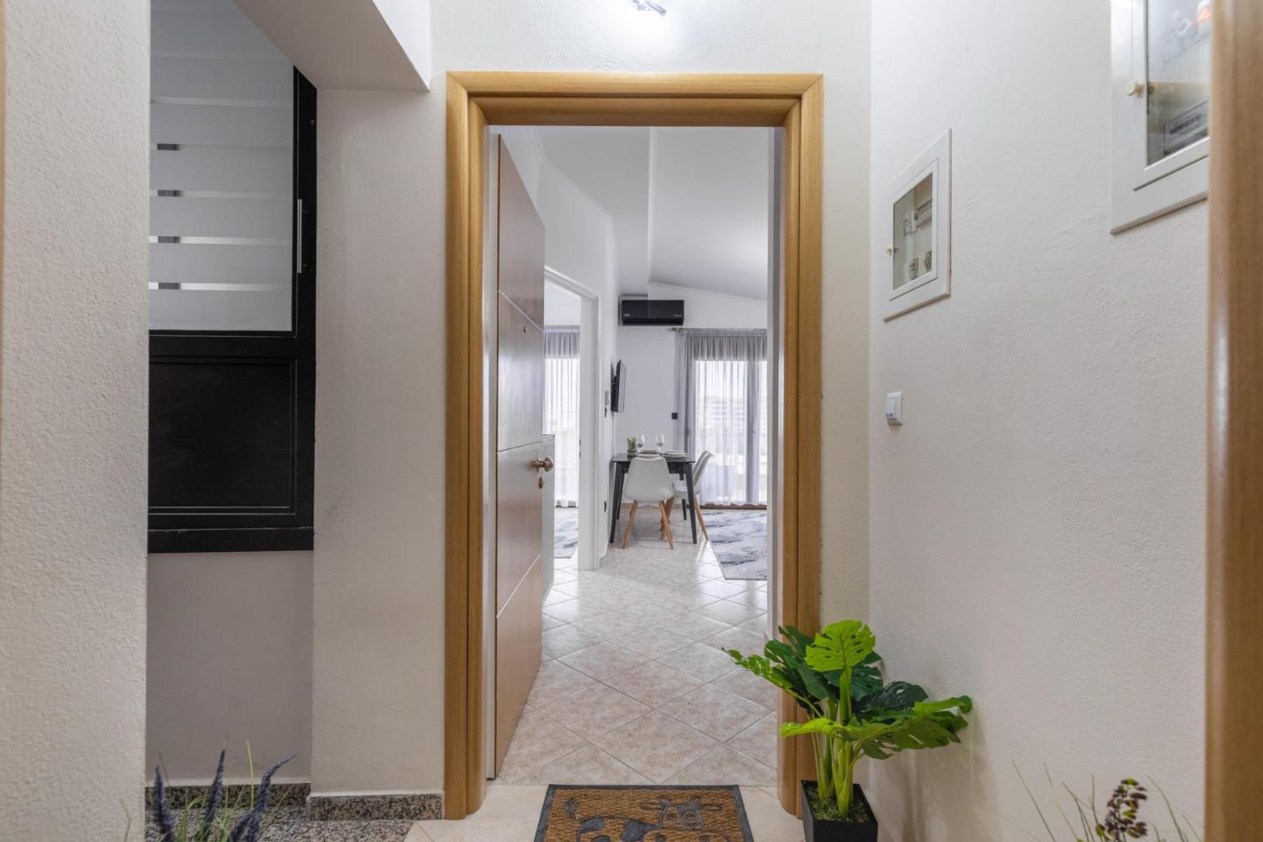 Luxury Central Apartment 2 Ksanti Zewnętrze zdjęcie
