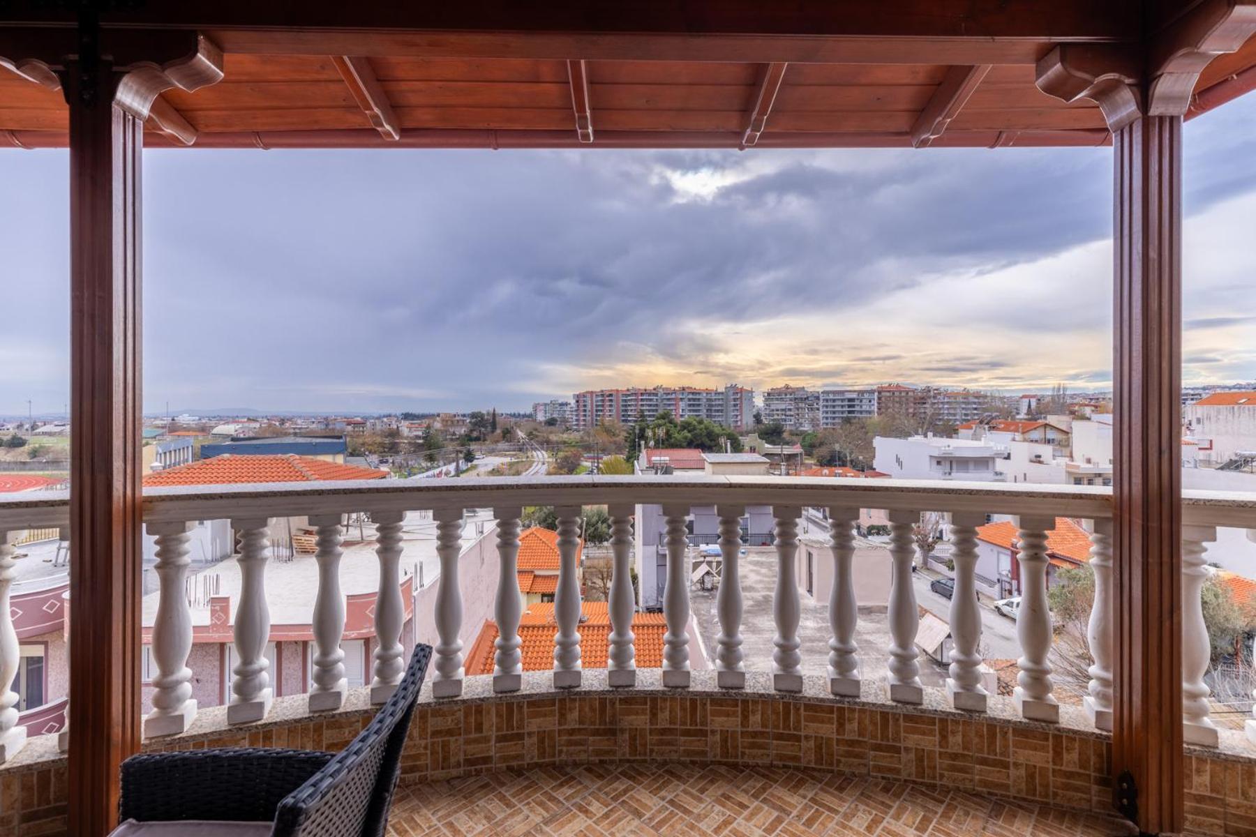 Luxury Central Apartment 2 Ksanti Zewnętrze zdjęcie